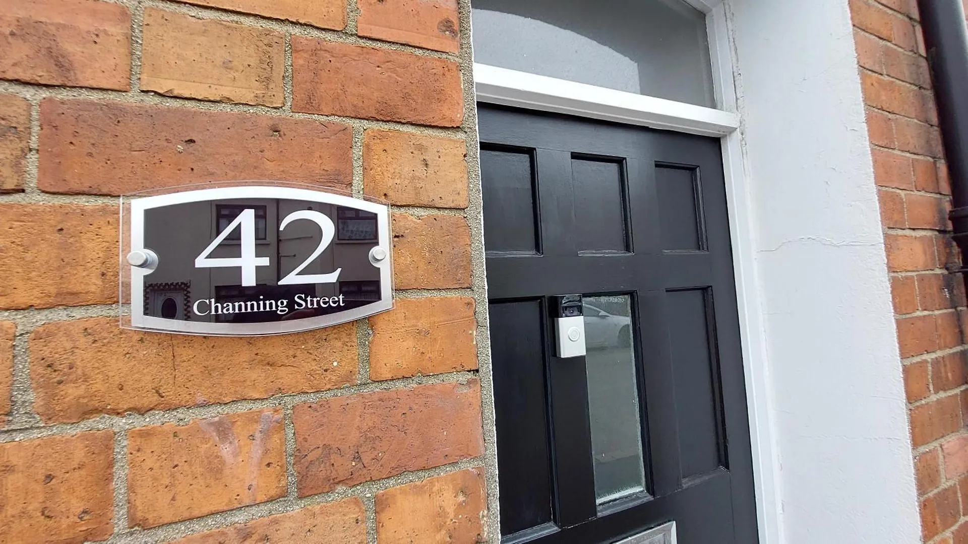 A New Apartment Near City Centre Titanic And Bus Stop Cozy Stay At Amber Lodge Belfast United Kingdom